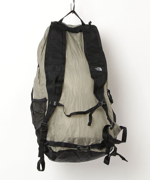 THE NORTH FACE リュック ライトグレー 未使用タグ付 THE NORTH FACE（ザ ノースフェイス） リュック FREE ライトグレー
