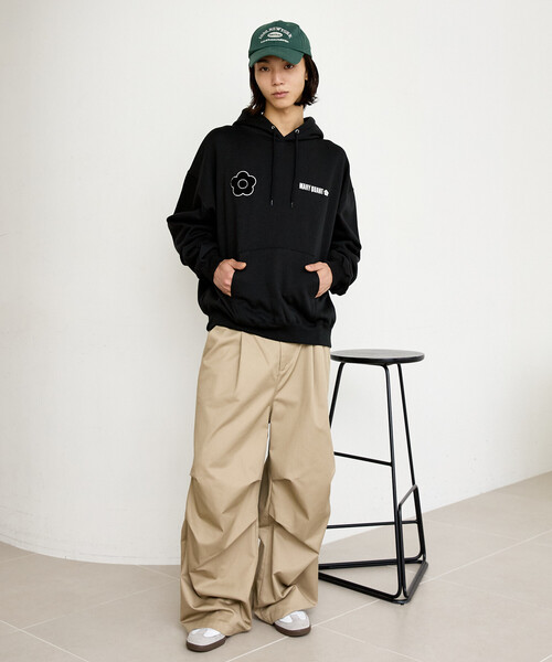 MARY QUANT（マリークヮント） パーカー 裏起毛 マリークワント mary