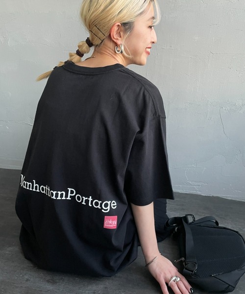 tシャツ 「MANHATTAN PORTAGE/マンハッタンポーテージ」 別注 ポケット刺繍 バックプリントTシャツ レディース メンズ