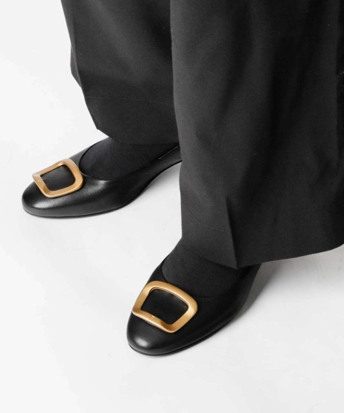 美品FABIO RUSCONI バックルパンプス38 FABIO RUSCONI】ファビオ ルスコーニ バックルパンプス サイズ38