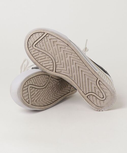 NIKE（ナイキ） ローカットスニーカー 22.5cm ホワイト レディース