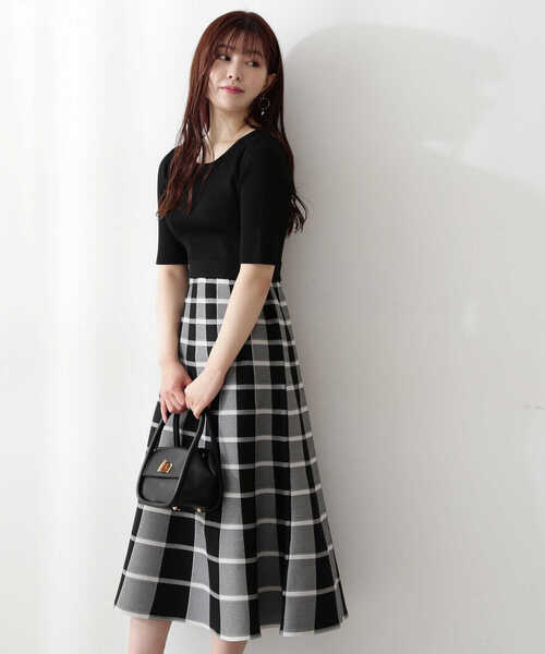 「PROPORTION BODY DRESSING」 半袖ワンピース SMALL ブラック レディース_画像4