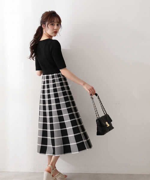 「PROPORTION BODY DRESSING」 半袖ワンピース SMALL ブラック レディース_画像9