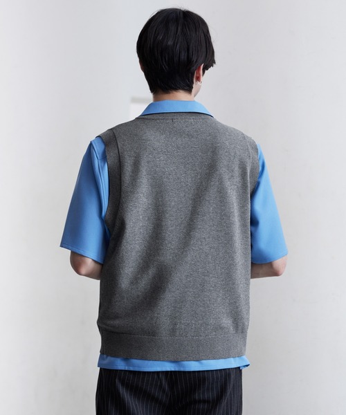 CLEL（クレイル） ベスト ジレ 「CLEL」Basic Embroidered V-Neck Knit