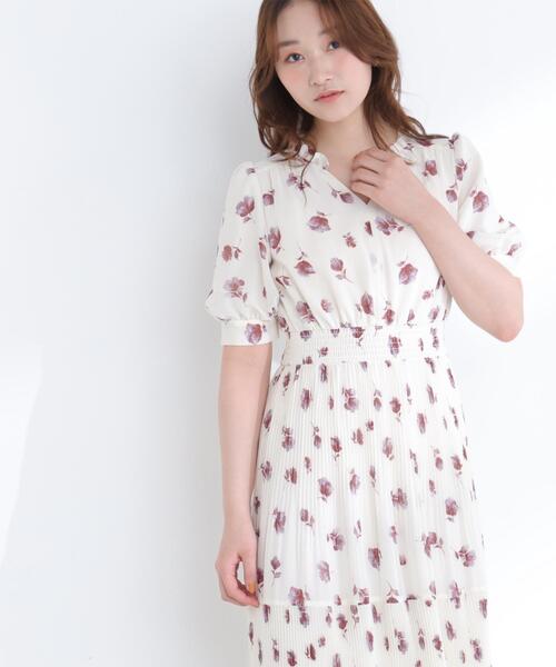 ワンピース ぼかしフラワープリントワンピースの画像