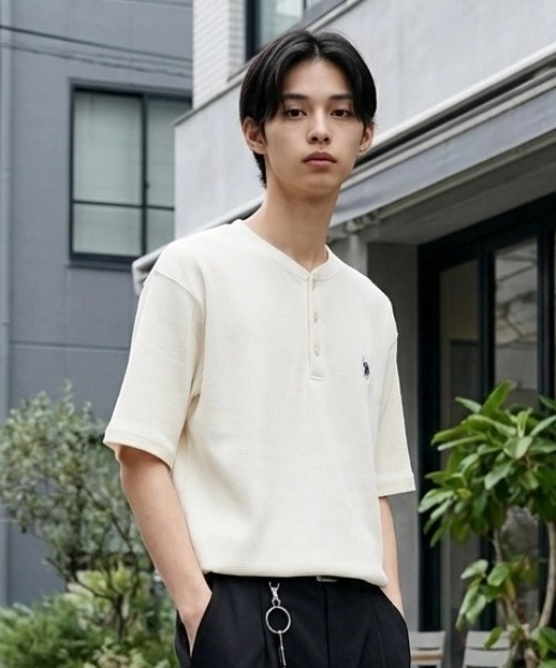 U.S. POLO ASSN.（ユーエスポロアッスン） ヘンリーネック tシャツ