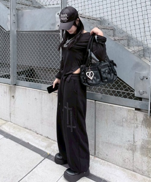ワイドパンツ スウェットパンツ ジャージ 「nmtc+」cross studs sweat