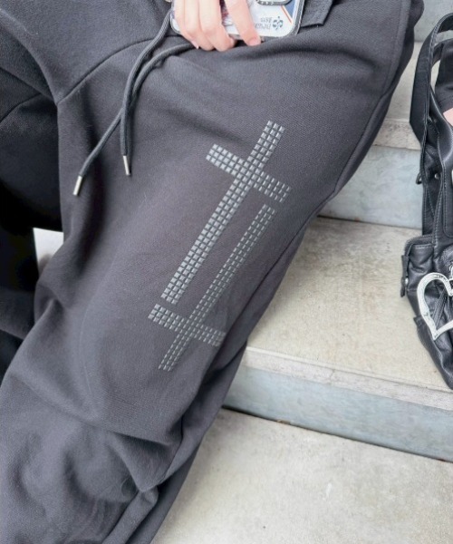 ワイドパンツ スウェットパンツ ジャージ 「nmtc+」cross studs sweat