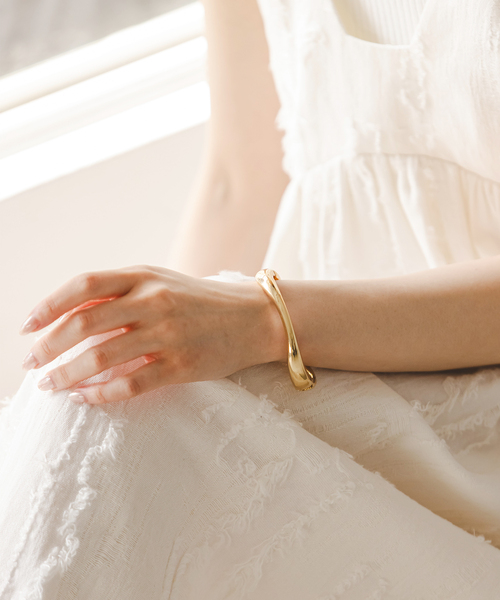 バングル 「追加」PETIT MOMENTS/プティモーメント Wave Cuff レディースの画像