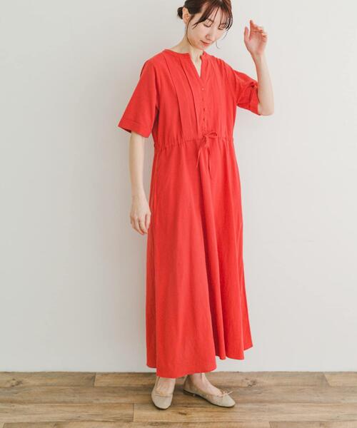 「ITEMS URBANRESEARCH」 半袖ワンピース FREE レッド レディース_画像2