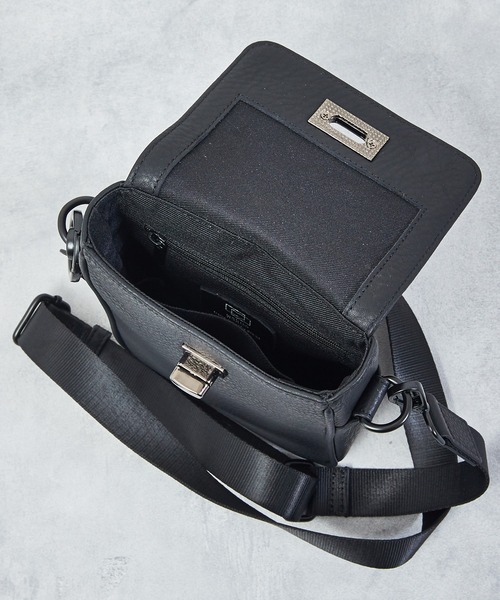 waku（ワク） ショルダーバッグ メンズ レディース : ZOZOTOWN Yahoo
