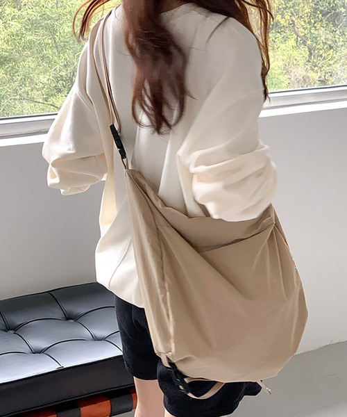 cream creme ショルダーバッグ バッグ ナイロンビッグクロスバッグ
