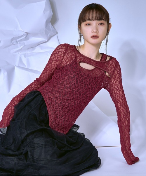 【値下げ】Realisation シルクブラウス ブラック×レッド サイズ：XS (EC) MA*RS】肩開きクロスZIPスライダーブラウス - ブラック size-F