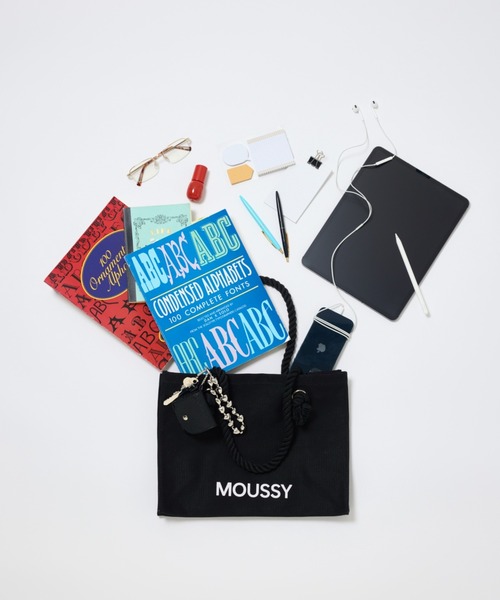 moussy  ショルダーbag週末のみ込み変更★ MOUSSY（マウジー） ショルダーバッグ バッグ MOUSSY SOUVENIR CANVAS