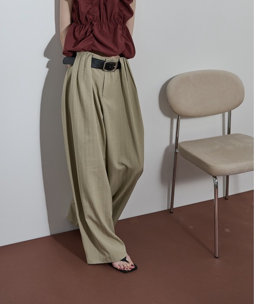 THE Yon ワイドパンツ パンツ ピンストライプタックワイドパンツ