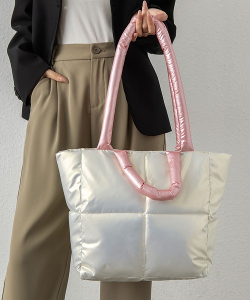 LA VORAGINE（ラ ヴォラジネ） ショルダーバッグ バッグ キルティング