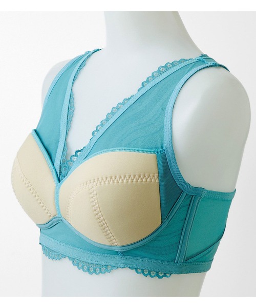 flufeel ブラジャー 肩甲骨をらくらく意識で背筋ピン！ヨガ気分
