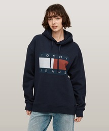 【抜け感】 トミーヒルフィガーリラックスパーカー TOMMY JEANS パーカー リラックスバーシティパイピングパーカー