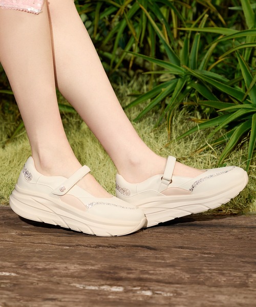 新品 +diana メリージェーン×スニーカーソール☆新感覚シューズ diana スニーカー メリージェーン厚底スニーカー レディース