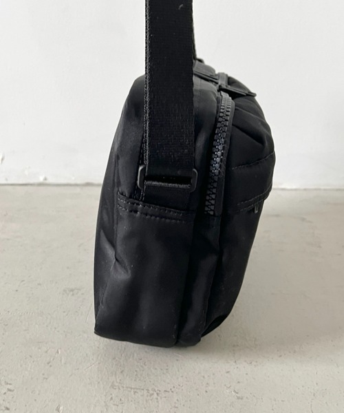 THE NORTH FACE ノースフェイス ショルダーバッグ ブラック THE NORTH FACE（ザ ノースフェイス） ノースフェイス ショルダー