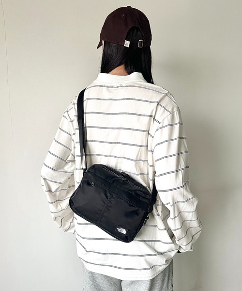 THE NORTH FACE ノースフェイス ショルダーバッグ ブラック THE NORTH FACE（ザ ノースフェイス） ノースフェイス ショルダー
