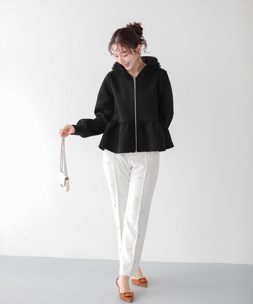 Fit more（フィットモア） パーカー ダンボールチュールフードジップ