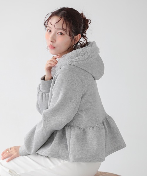 Fit more（フィットモア） パーカー ダンボールチュールフードジップ