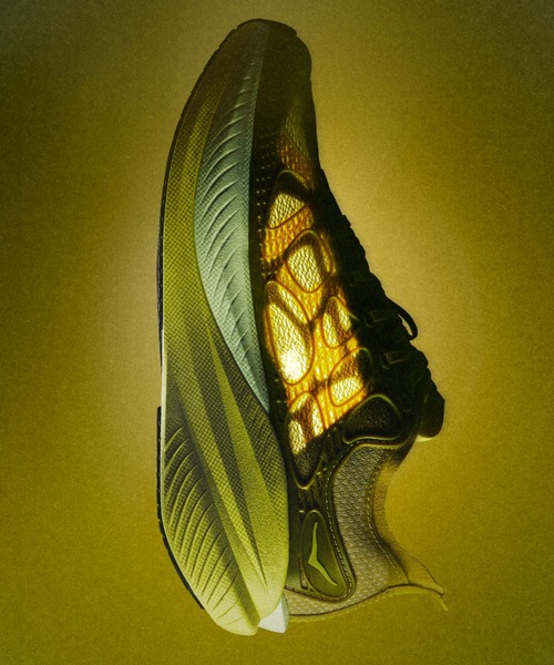 HOKA ONEONE（ホカ オネオネ） スニーカー MACH X CAGED 1168932-PNH