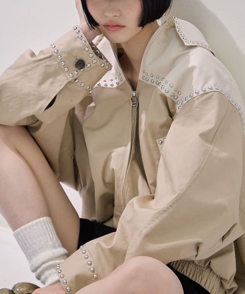 コート アウター 「CLANE/クラネ」W COLOR STUDDED DRIZZLER JACKET/ダブルカラースタッズショートブルゾンの画像