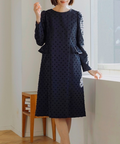 Sono（ソーノ） ワンピース 「SONO NAVY」−Dot Jacquard−ラッフル