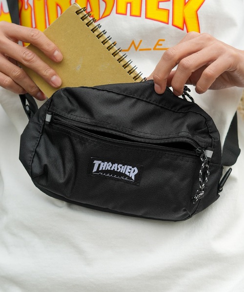 THRASHER（スラッシャー） ショルダーバッグ BENCHMARK MINI SHOULDER