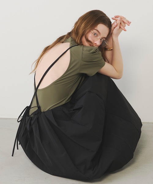 VIOLETTA tシャツ カップ付きバックシャンボディスーツ