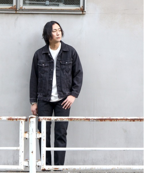 Levi