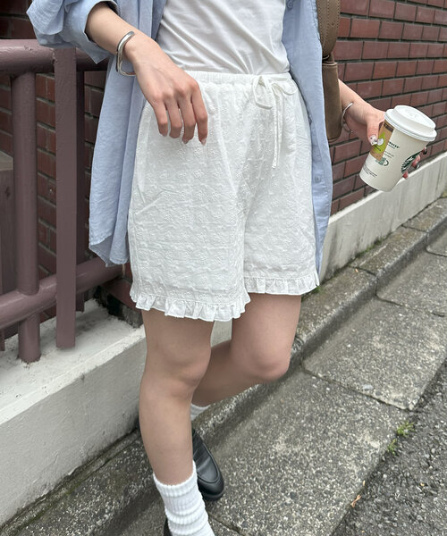 d.i.aリング付きキラキラレースショーパン Discoat（ディスコート） パンツ 「umm.」フリルレースショートパンツ