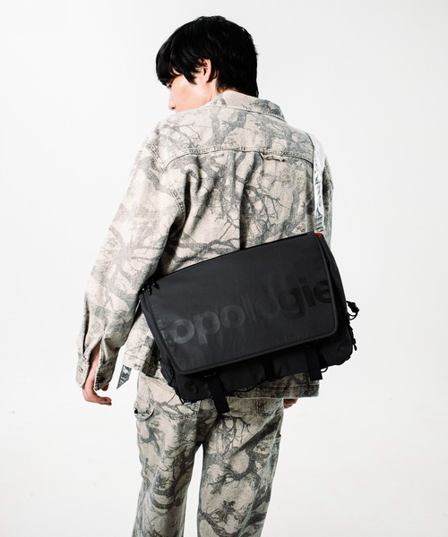 Topologie メッセンジャーサコッシュラージバッグ Messenger Sacoche Large メッセンジャーサコッシュラージ