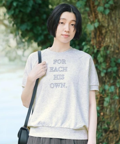 tシャツ ＴＨＲＥＥ　ＦＩＦＴＹ　ＳＴＡＮＤＡＲＤ　半袖ミニ裏毛のロゴトップス レディース