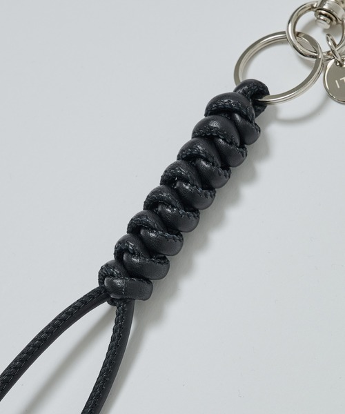 ITTI キーホルダー 「ITTI」CRISTY SNAKEKNOT CHARM / STCOW