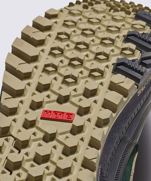 VANS（ヴァンズ） スニーカー スケートハイ GORE-TEX / MTE Sk8-Hi