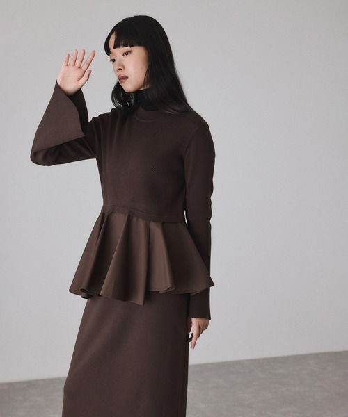 【新品タグ付き】アダムエロペ ペプラムコンビニットワンピース ADAM ET ROPÉ FEMME(アダム エ ロペ ファム) / 【再入荷