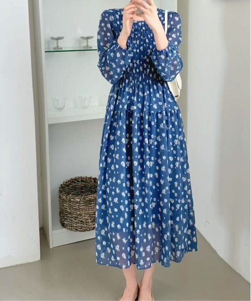 FINEnough ワンピース ドット風小花柄シャーリングワンピース