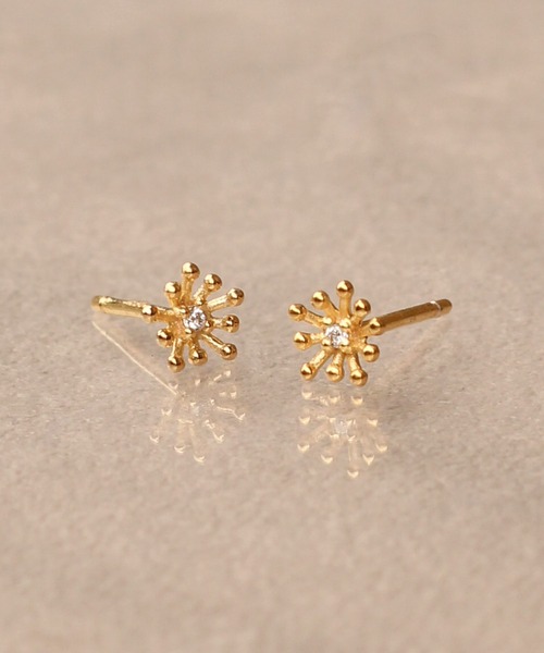 ピアス K18vermeil ダイヤモンドフラワーピアス レディースの画像