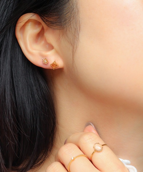 ピアス K18vermeil ダイヤモンドフラワーピアス レディースの画像
