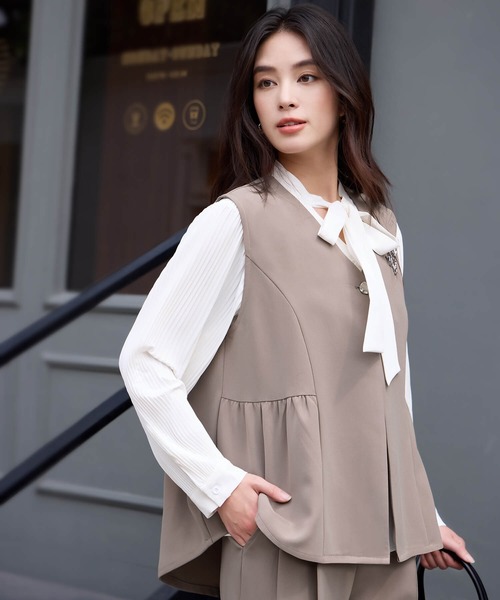 DRESS+（ドレスプラス） セットアップ 万能ペプラムパンツセットアップ