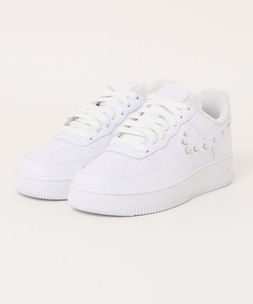 ナイキ　ウィメンズ24.5cm エア　フォース1 07 NIKE（ナイキ） スニーカー W AIR FORCE 1 '07 ウィメンズ エア