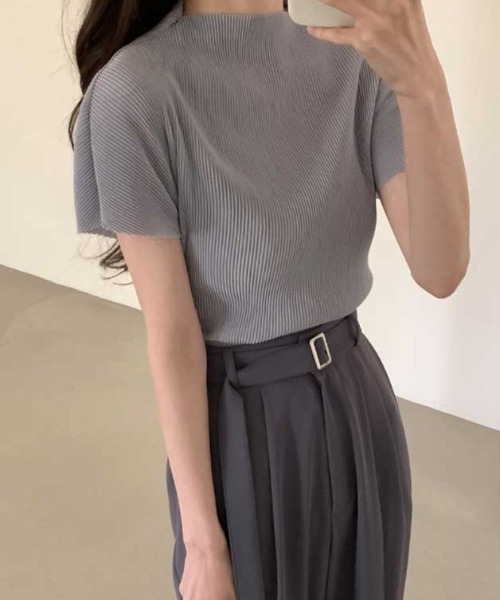 Mangrove tシャツ プリーツハーフネックトップス レディース