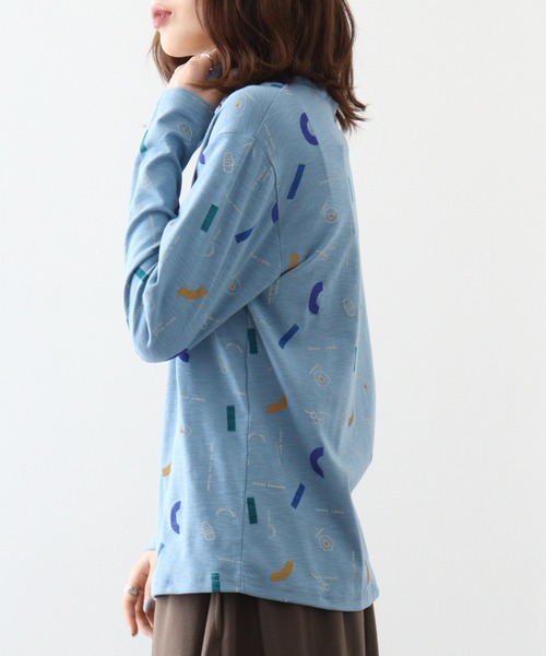 tシャツ EMAGO 朝食総柄プリントタートル レディース Emago tシャツ EMAGO 朝食総柄プリントタートル レディース