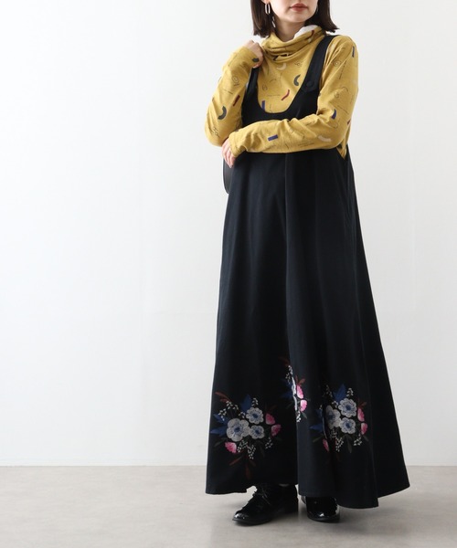 Emago tシャツ EMAGO 朝食総柄プリントタートル レディース