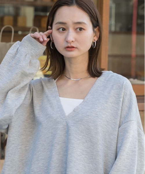 ad thie（アドティエ） トレーナー スウェット 切りっぱなし Vネック