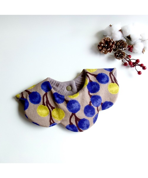 TONE（トネ） スタイ よだれかけ 「hanakago」北欧ぶどうの実/ベビー