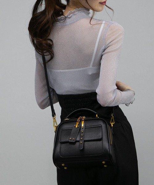 【関税込み】ロゴプレート付き ショルダーバッグ pumpkin port ショルダーバッグ バッグ ロゴショルダーベルト